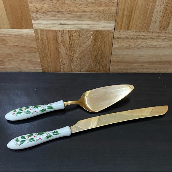 Vintage Home for the Holidays Christmas Holly Stainless Cake Server & Knife Set - Picture 4 of 12